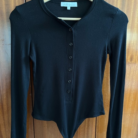 Betro Simone Cash Long-Sleeve Bodysuit - Picture 6 of 10